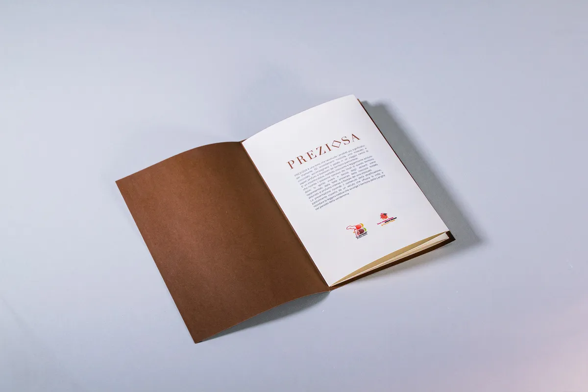 Slide 2 di Brochure Preziosa